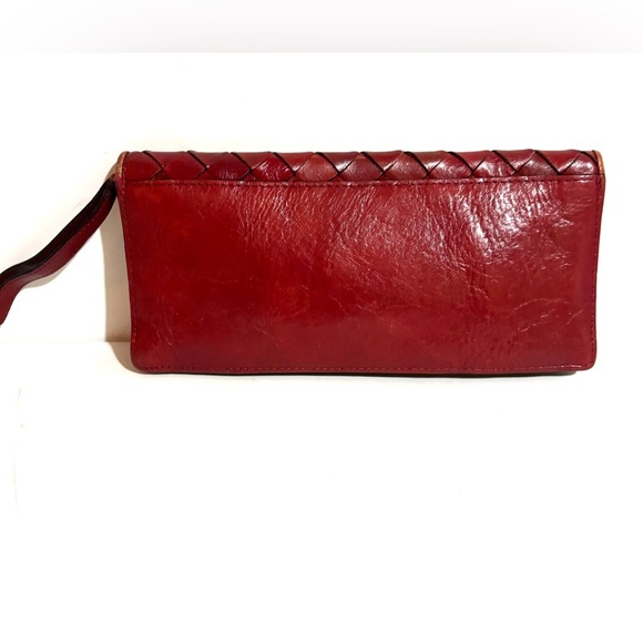 Wilson leather Elegant Red Woven Leather Clutch - Picture 6 of 7
